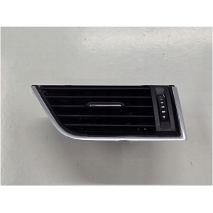 Skoda Octavia III 16R höger ventilationsgaller 5E0819702C 17812054103 main