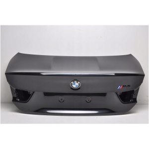 BMW M4 F82 bagagelucka bak (coupe) färgkod 475 41628067900 18139166906 main