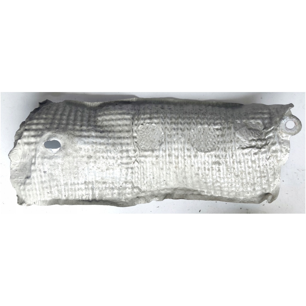 Värmesköld avgasljuddämpare underrede TOYOTA Yaris III 58156-0D010