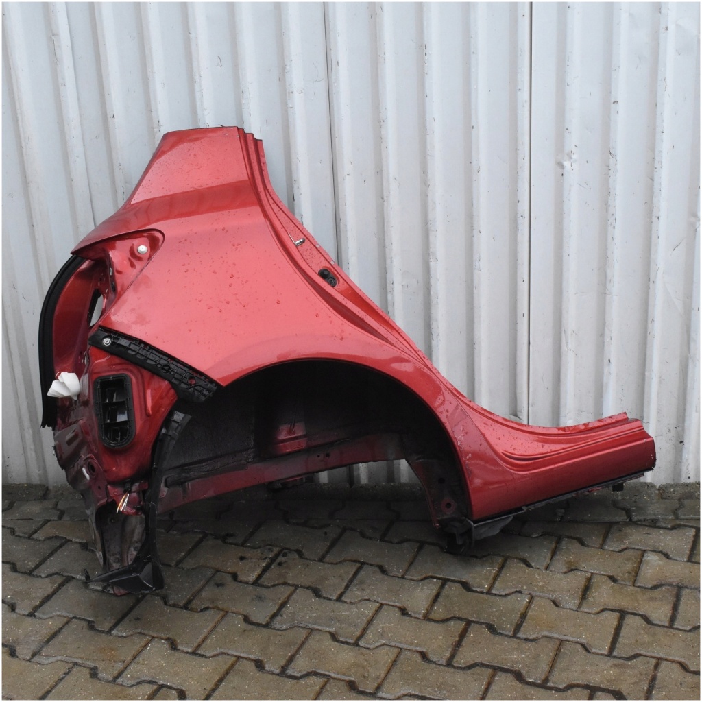 Bakre höger skärm/tröskel 61601-0D130 Toyota Yaris III P13 5-dörrar lack 3N8