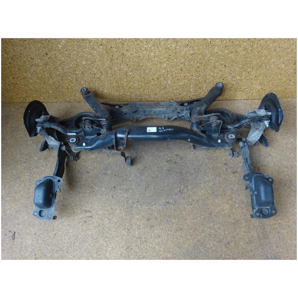 Audi Q3 8U Quattro bakre balk/framvagnsbrygga komplett 5N0505235AF 5Q0505323C