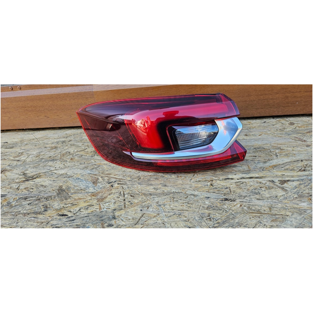 Baklampa vänster Opel Insignia Kombi (Europa) 39099122 18R