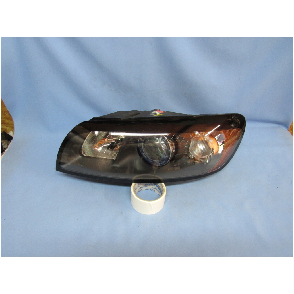 Vänster strålkastare Volvo C30 Bi-Xenon (före facelift), EU-version 31335213