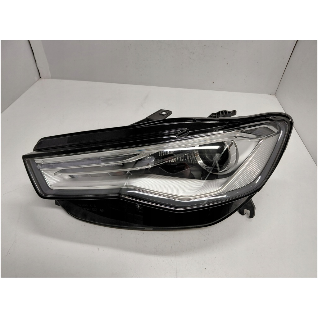 Audi A6 C7 4G Lift xenon/LED-strålkastare vänster (utan tillbehör) 4G0941043F