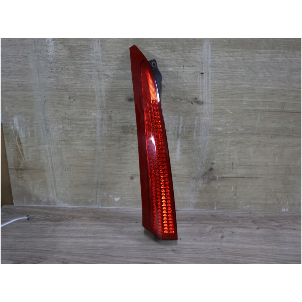 Volvo XC90 I Lift 2006-2012 Baklampa vänster övre (blenda), EU, original 30698141