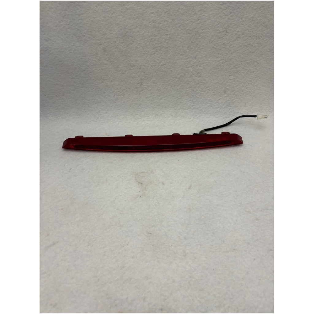 Tredje bromsljus baklucka bak Hyundai IONIQ – 92700-G2000 (begagnad)